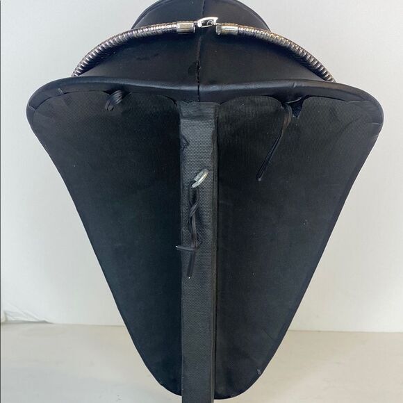 VINTAGE Elegant Black Floral Women's Necklace - Picture 4 of 5